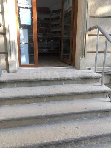 Obyekt - Elmlər Akademiyası m. - 70 m² (1)