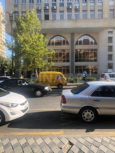 Obyekt - Elmlər Akademiyası m. - 70 m² (3)