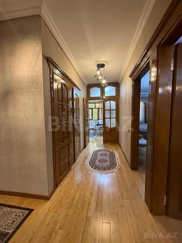 3-комн. вторичка - Абшеронcкий  р. - 90 м² (8)