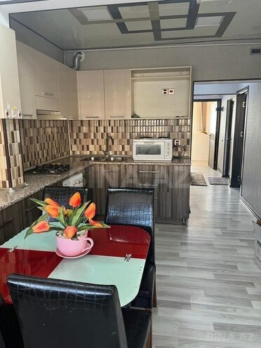 2 otaqlı köhnə tikili - Yeni Günəşli q. - 55 m² (2)