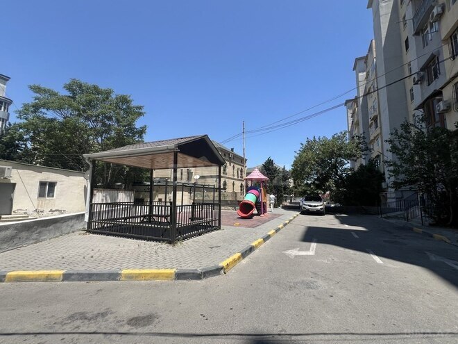 3-комн. вторичка - м. 8 ноября - 80 м² (1)