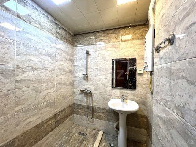 3-комн. вторичка - м. 8 ноября - 80 м² (10)