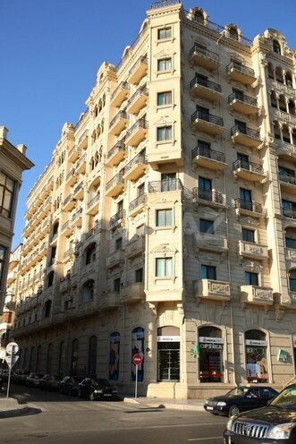 6-комн. вторичка - м. Низами - 275 м² (3)