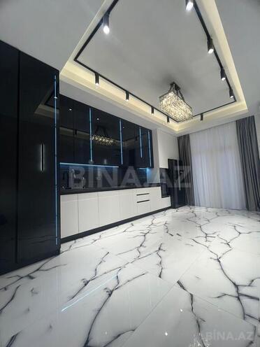4-комн. новостройка - м. 28 мая - 195 м² (9)