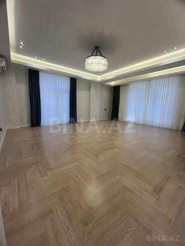 4-комн. новостройка - м. 28 мая - 195 м² (3)