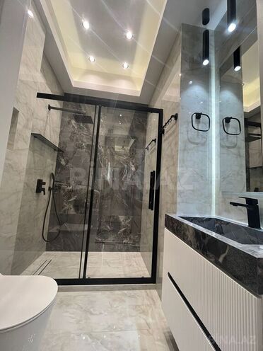 4-комн. новостройка - м. 28 мая - 195 м² (16)