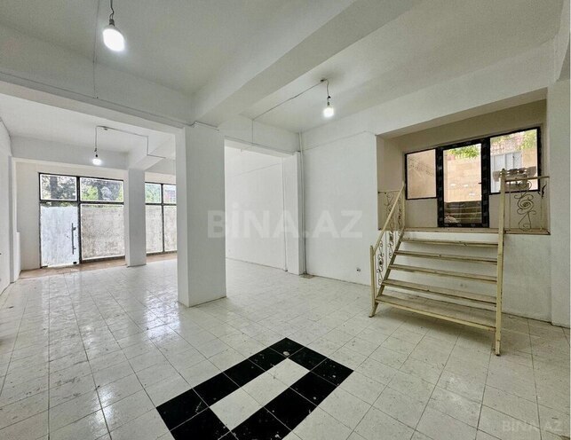 Obyekt - İnşaatçılar m. - 330 m² (10)