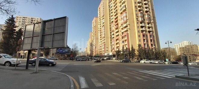 Obyekt - İnşaatçılar m. - 330 m² (21)