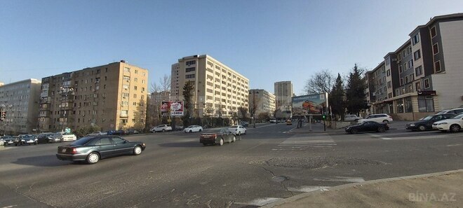 Obyekt - İnşaatçılar m. - 330 m² (19)