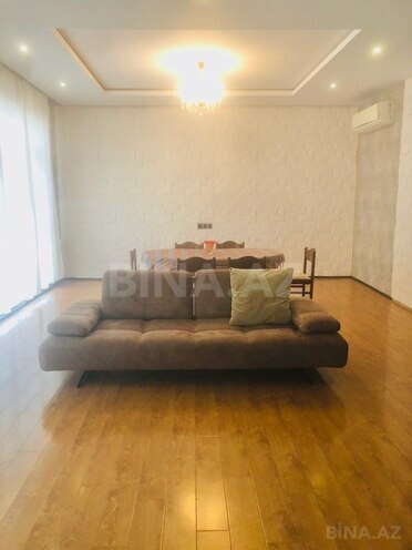 5 otaqlı həyət evi/bağ evi - Masazır q. - 280 m² (9)