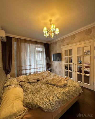 4 otaqlı yeni tikili - 20 Yanvar m. - 250 m² (10)