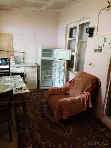 2 otaqlı həyət evi/bağ evi - İnşaatçılar m. - 20 m² (1)