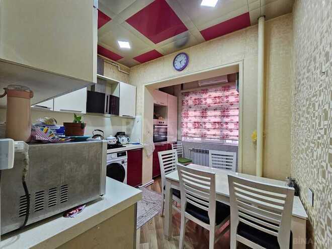 3 otaqlı köhnə tikili - Yeni Günəşli q. - 80 m² (9)