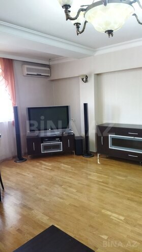 3-комн. вторичка - м. 28 мая - 90 м² (10)
