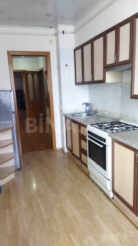 3-комн. вторичка - м. 28 мая - 90 м² (12)