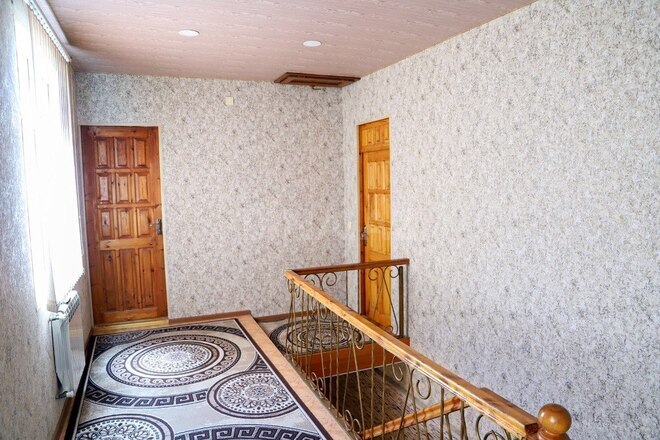 5 otaqlı həyət evi/bağ evi - Qaraçuxur q. - 170 m² (3)