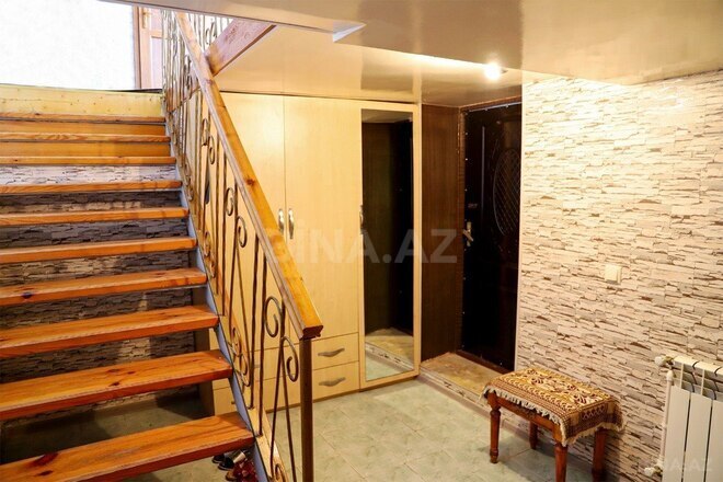 5 otaqlı həyət evi/bağ evi - Qaraçuxur q. - 170 m² (2)