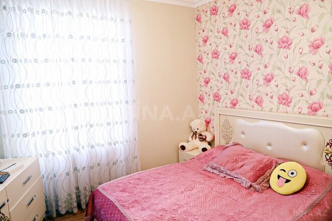 5 otaqlı həyət evi/bağ evi - Qaraçuxur q. - 170 m² (5)