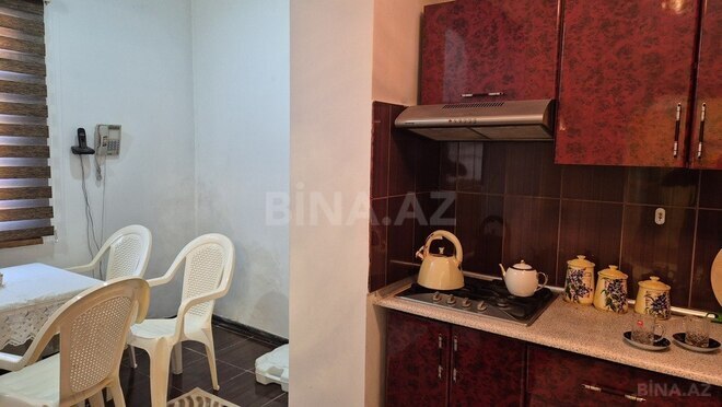 4 otaqlı həyət evi/bağ evi - Novxanı q. - 140 m² (14)
