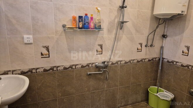 4 otaqlı həyət evi/bağ evi - Novxanı q. - 140 m² (13)