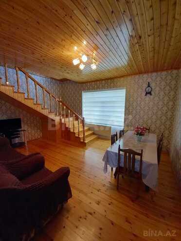 6 otaqlı həyət evi/bağ evi - Qəbələ - 200 m² (19)