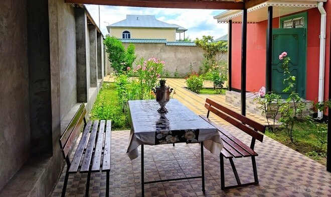 6 otaqlı həyət evi/bağ evi - Qəbələ - 200 m² (5)