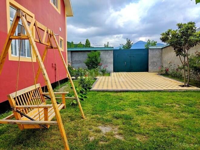 6 otaqlı həyət evi/bağ evi - Qəbələ - 200 m² (4)