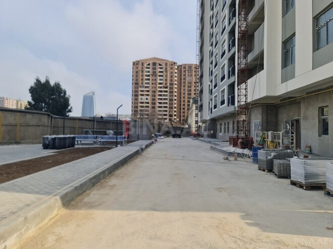 2-комн. новостройка - м. 28 мая - 84 м² (18)