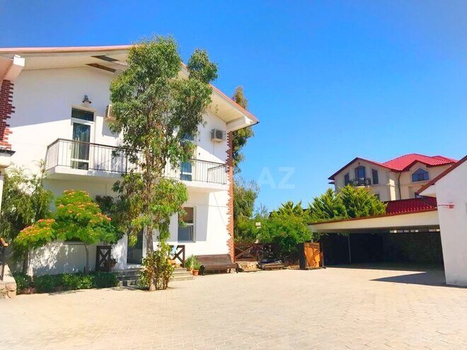 6 otaqlı həyət evi/bağ evi - Mərdəkan q. - 280 m² (10)