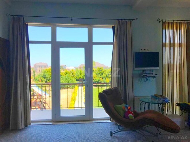 6 otaqlı həyət evi/bağ evi - Mərdəkan q. - 280 m² (13)