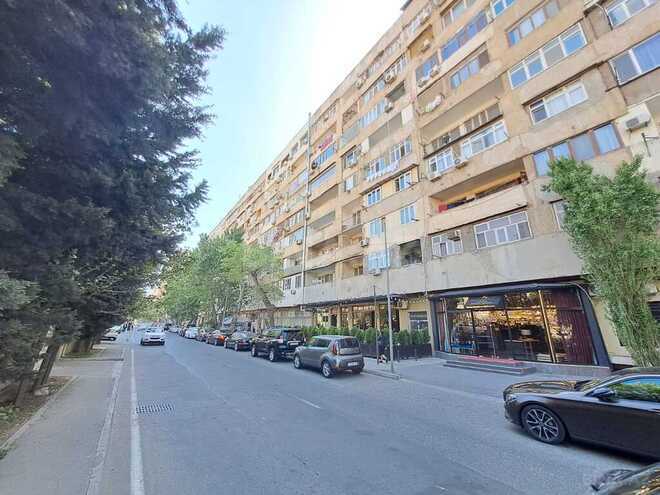 3-комн. вторичка - м. Иншаатчылар - 85 м² (11)