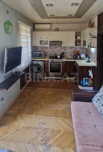3-комн. вторичка - м. Иншаатчылар - 70 м² (13)