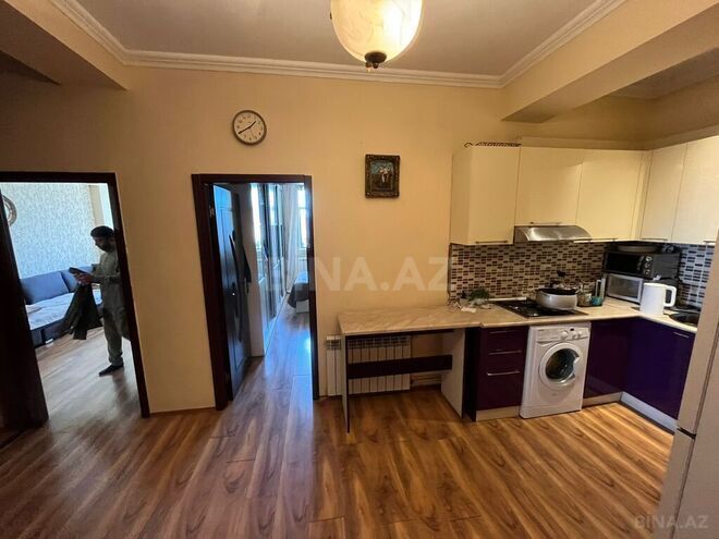 2-комн. новостройка - м. Иншаатчылар - 70 м² (3)