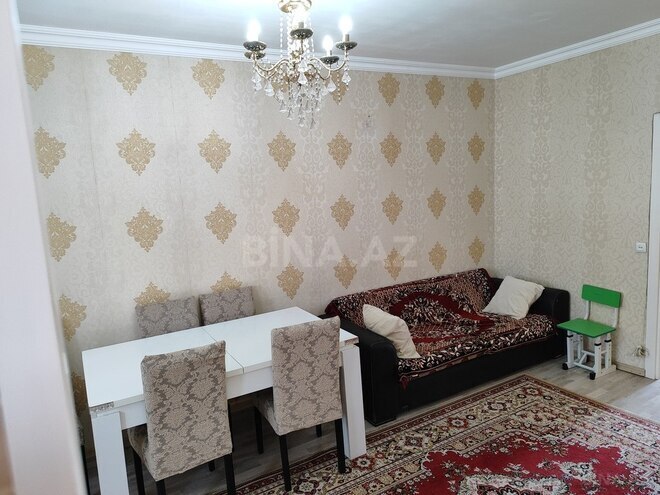 2 otaqlı köhnə tikili - 4-cü mikrorayon q. - 55 m² (1)