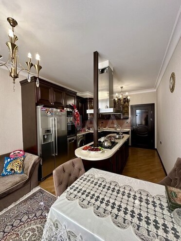 3 otaqlı yeni tikili - Azadlıq Prospekti m. - 145 m² (8)