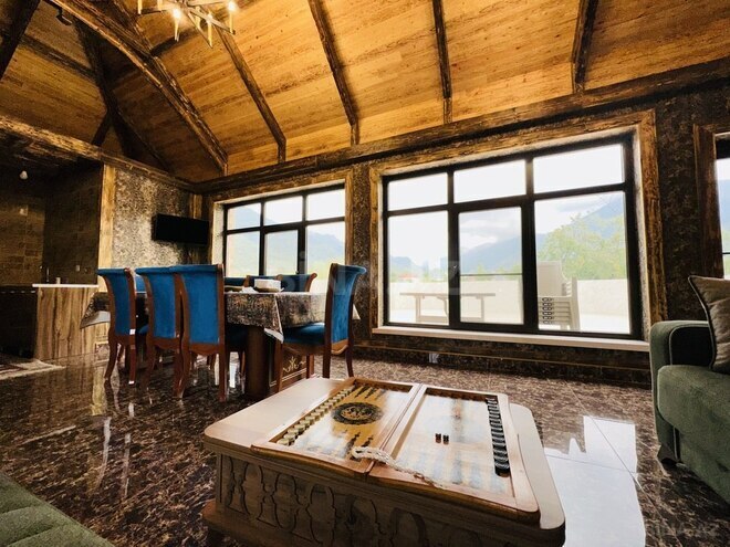 4 otaqlı həyət evi/bağ evi - Qəbələ - 300 m² (21)