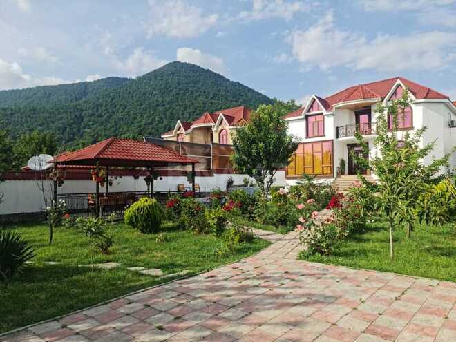 4 otaqlı həyət evi/bağ evi - Qəbələ - 120 m² (22)