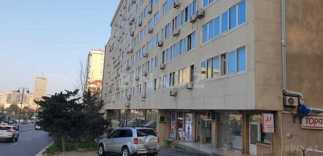4-комн. вторичка - м. Иншаатчылар - 106 м² (1)