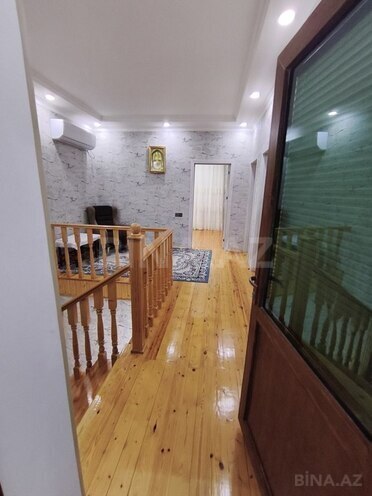 4 otaqlı həyət evi/bağ evi - Şüvəlan q. - 250 m² (14)