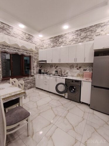 4 otaqlı həyət evi/bağ evi - Şüvəlan q. - 250 m² (12)