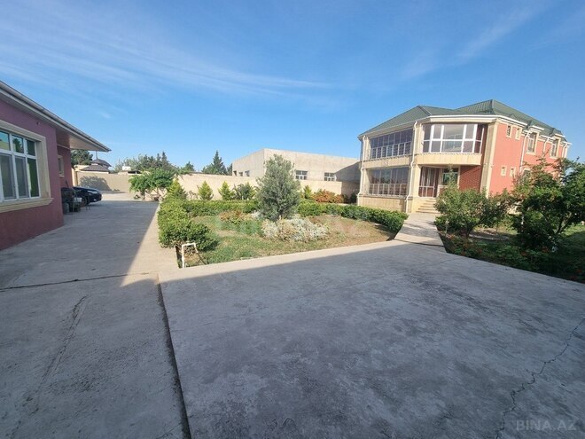 7 otaqlı həyət evi/bağ evi - Albalılıq q. - 352 m² (1)