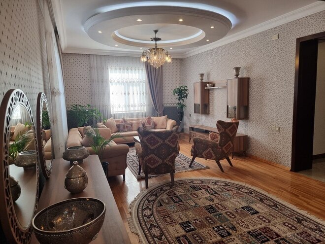7 otaqlı həyət evi/bağ evi - Albalılıq q. - 352 m² (11)