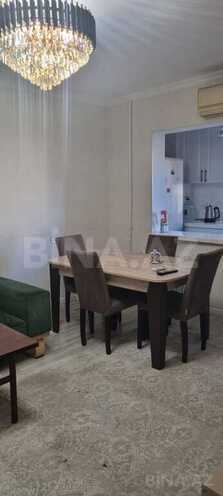 3 otaqlı köhnə tikili - Bakıxanov q. - 70 m² (14)