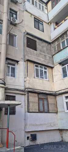 3 otaqlı köhnə tikili - Bakıxanov q. - 70 m² (1)