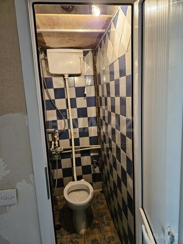 3 otaqlı köhnə tikili - Qaraçuxur q. - 45 m² (4)