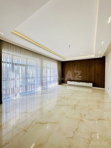 4 otaqlı həyət evi/bağ evi - Şüvəlan q. - 180 m² (5)