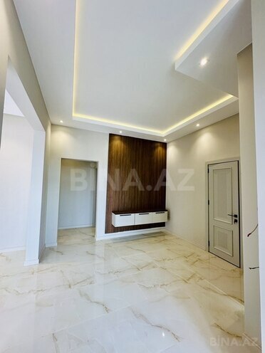 4 otaqlı həyət evi/bağ evi - Şüvəlan q. - 180 m² (4)