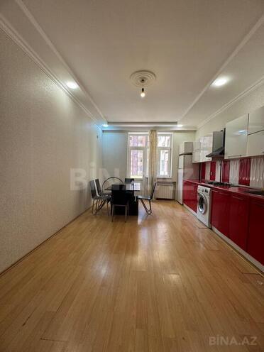 3-комн. новостройка - м. Иншаатчылар - 130 м² (2)