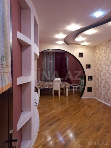3 otaqlı yeni tikili - 20 Yanvar m. - 110 m² (21)