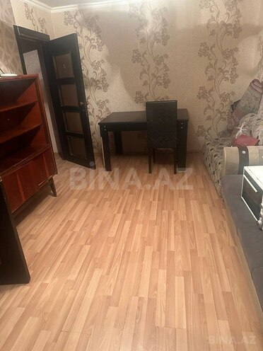 2 otaqlı köhnə tikili - İnşaatçılar m. - 40 m² (2)